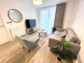 Lovely 1-bedroom apartment with free secured parking
